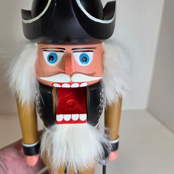 Vintage Erzgebirge German Nutcracker Soldier 10.5" – GDR Handmade Wood - Picture 8 of 13